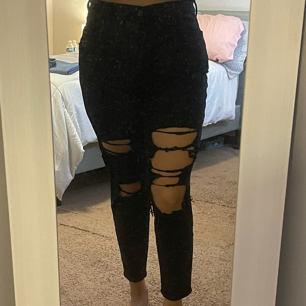 American Eagle Black Skinny Distressed Jeans